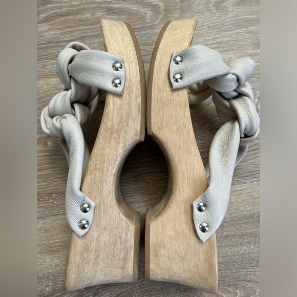 Misha and Puff Trellis clog - Picture 6 of 7